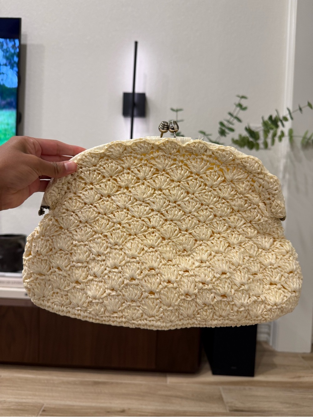 True Vintage Cream Woven Raffia / Straw Clasp Pouch Clutch Bag - Made in Japan - Picture 2 of 5
